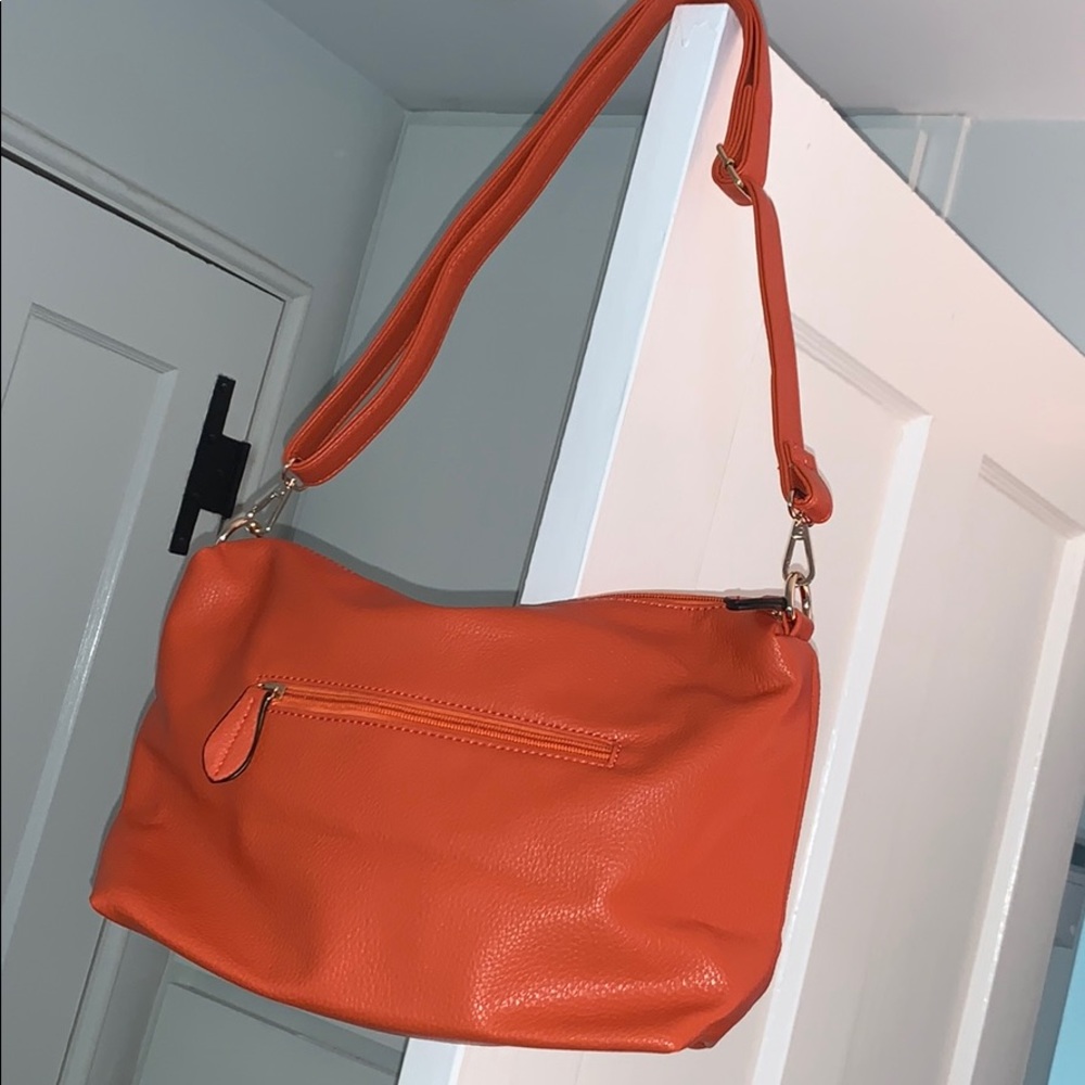 purse! - Picture 3 of 4